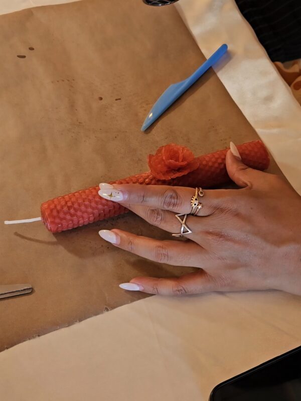 Candle Making Workshop In Long Beach: Velas, Cafecito Y Amistad - Image 3